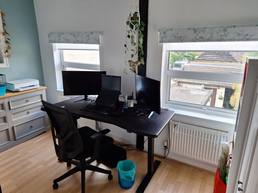 2 bedroom House for Sale Potton Road, Biggleswade, Bedfordshire