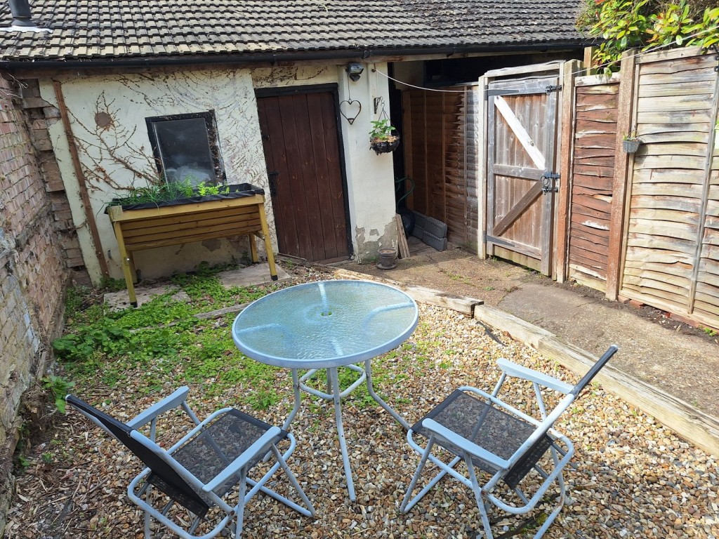 Potton Road, Biggleswade, Bedfordshire Country Properties