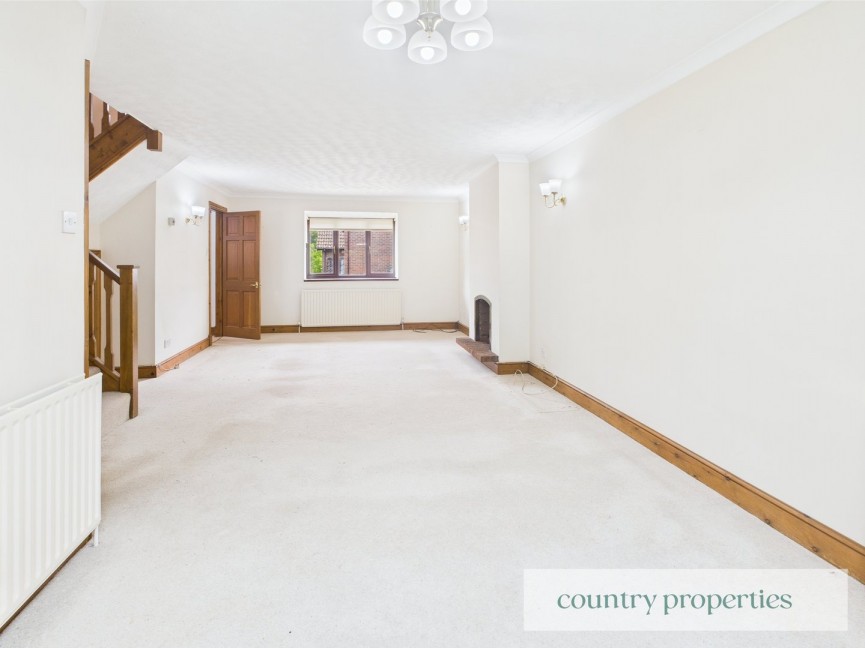 2 bedroom House for Sale Harvest Court, Welwyn, Hertfordshire