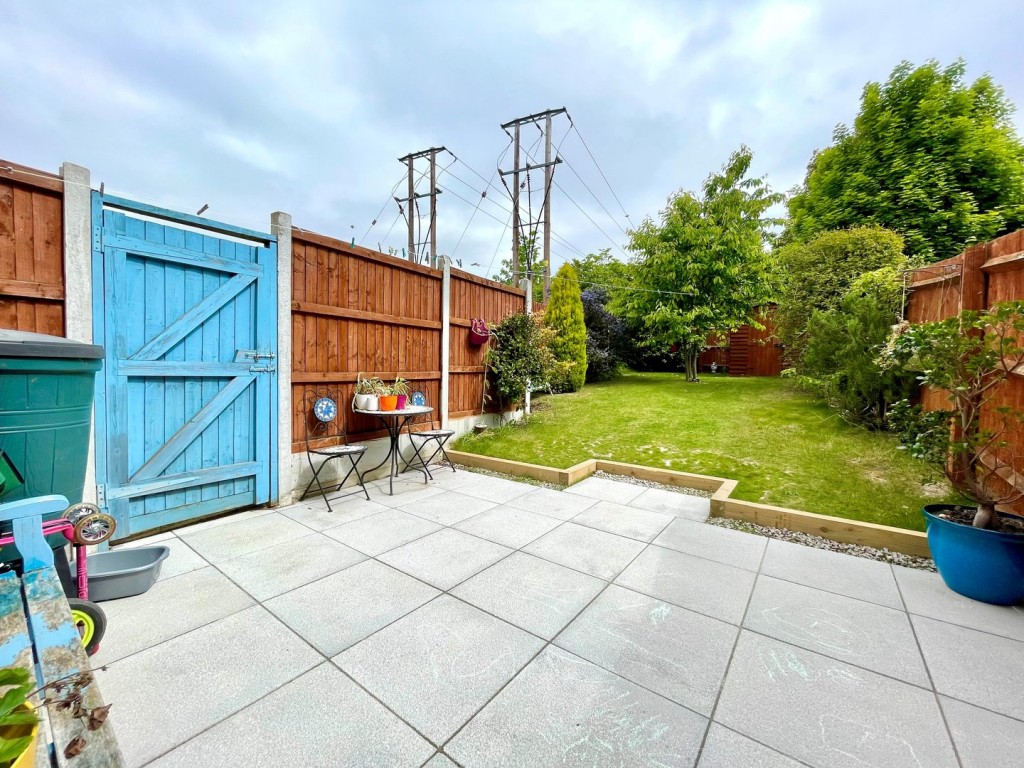 Tynan Close, Royston, Hertfordshire