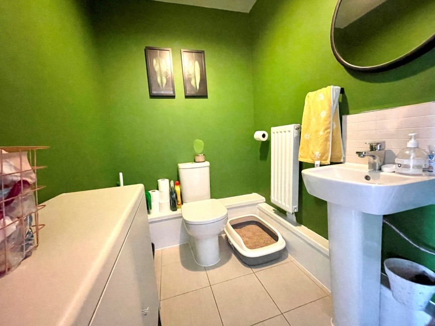 3 bedroom House for Sale Tynan Close, Royston, Hertfordshire