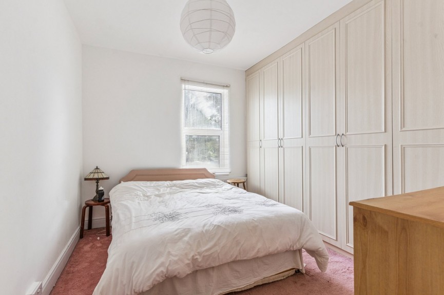 3 bedroom House for Sale Lancaster Road, Hitchin, Hertfordshire