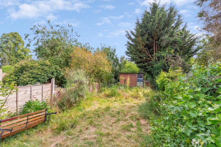 3 bedroom House for Sale Lancaster Road, Hitchin, Hertfordshire