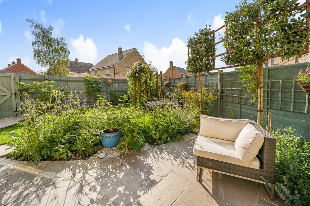 Valerian Way, STOTFOLD, Bedfordshire