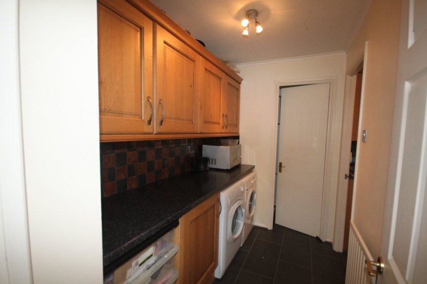 4 bedroom House for Letting Elgar Drive, Shefford, Bedfordshire