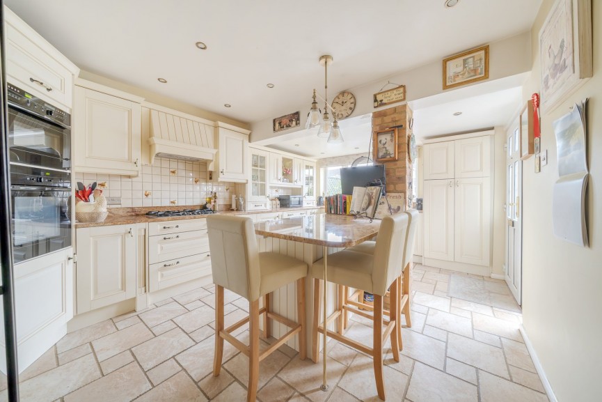 3 bedroom House for Sale Stotfold, Hitchin, Bedfordshire
