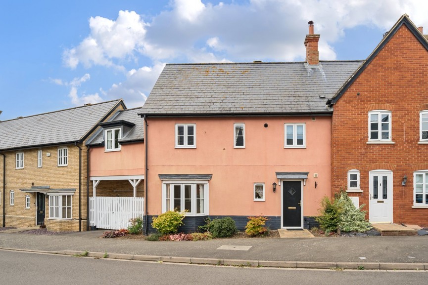 3 bedroom House for Sale Dove House Drive, Henlow, Bedfordshire