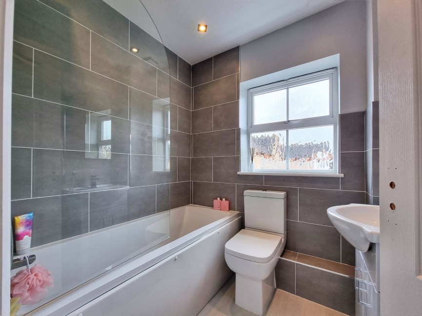 3 bedroom House for Sale Barton-le-Clay, Bedfordshire