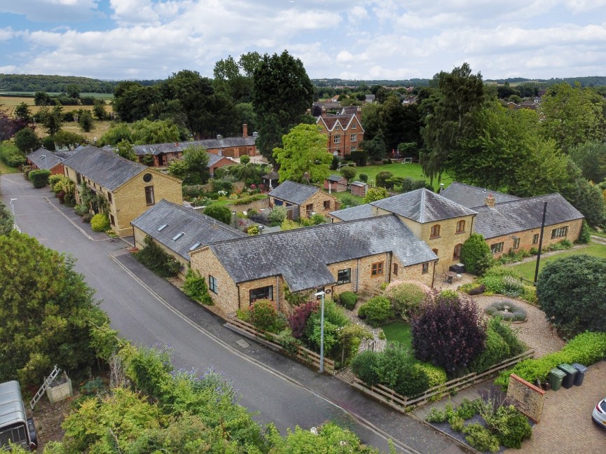 4 bedroom House for Sale Silsoe, Bedfordshire