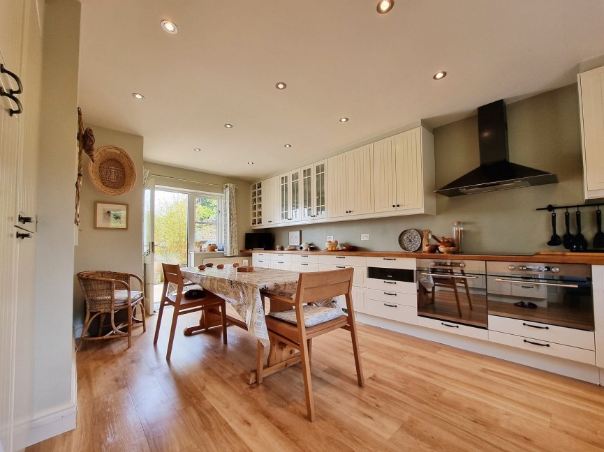 4 bedroom House for Sale Silsoe, Bedfordshire