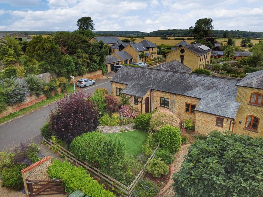 4 bedroom House for Sale Silsoe, Bedfordshire