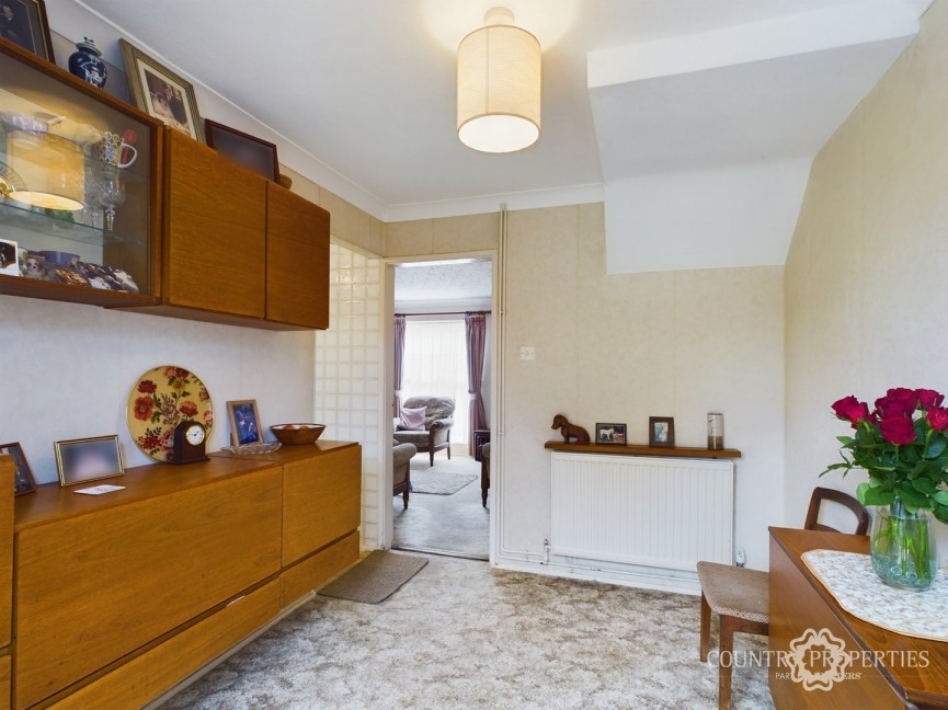 3 bedroom House for Sale Archers Ride, Welwyn Garden City, Hertfordshire
