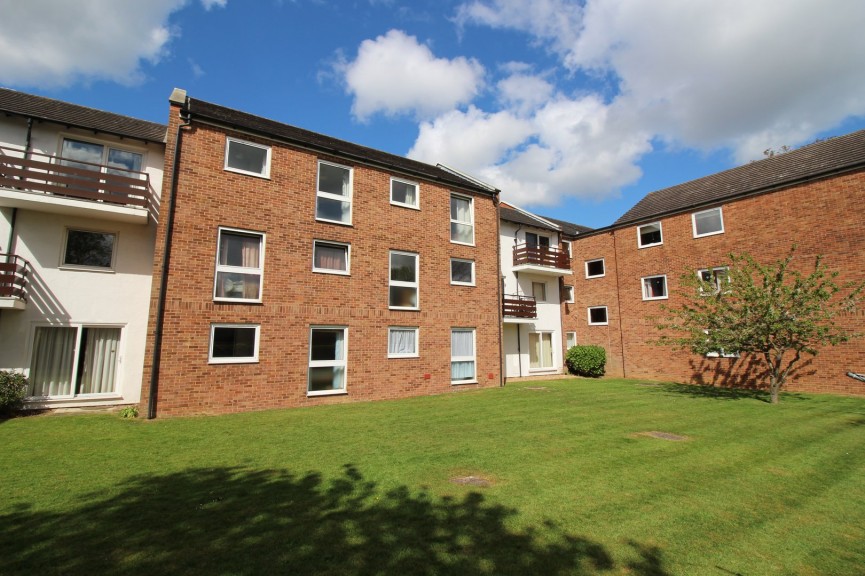 2 bedroom Flat for Letting Malting Mead, Hatfield, Hertfordshire