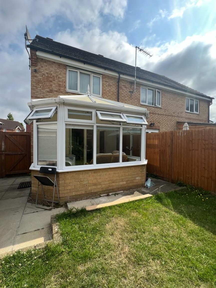 3 bedroom House for Letting Thistle Drive, Hatfield, Herts