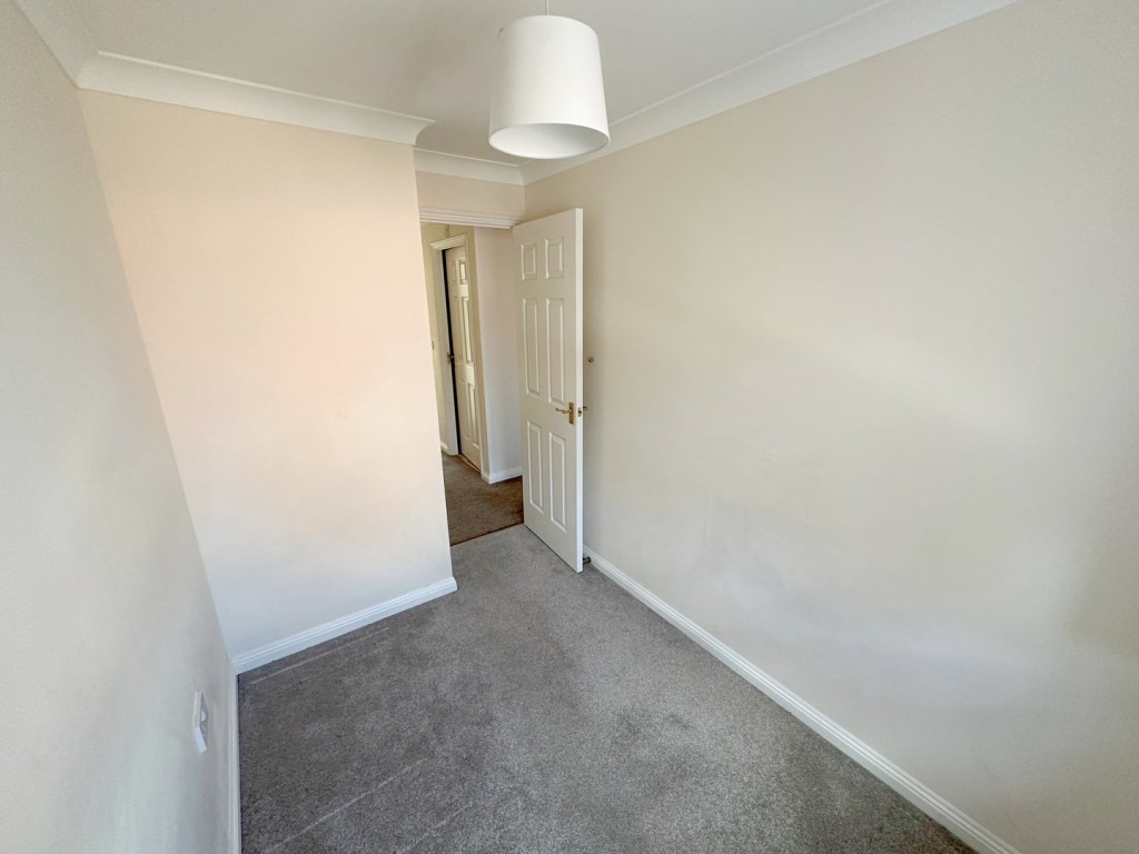 Thistle Drive, Hatfield, Herts