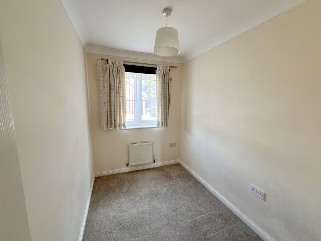 Thistle Drive, Hatfield, Herts