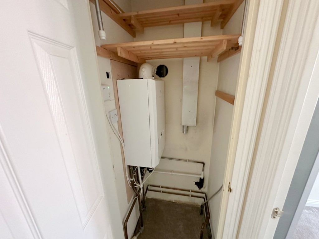 Thistle Drive, Hatfield, Herts