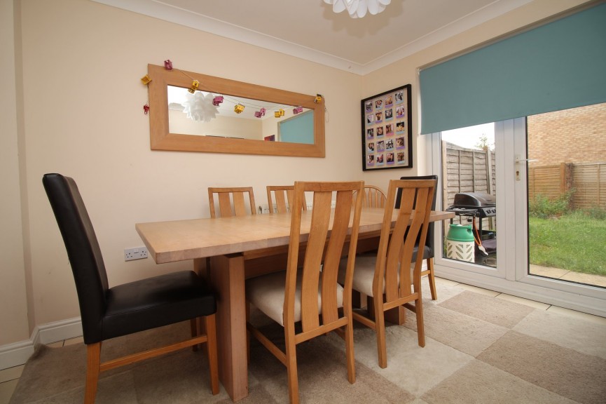 3 bedroom House for Letting Campion Road, Hatfield, Hertfordshire