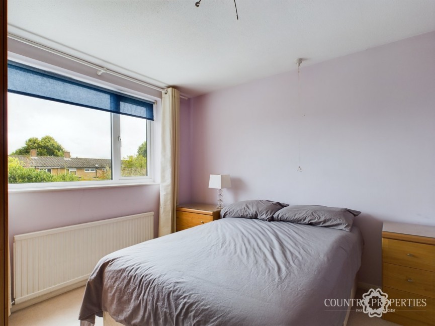3 bedroom House for Sale Robin Mead, Welwyn Garden City, Hertfordshire