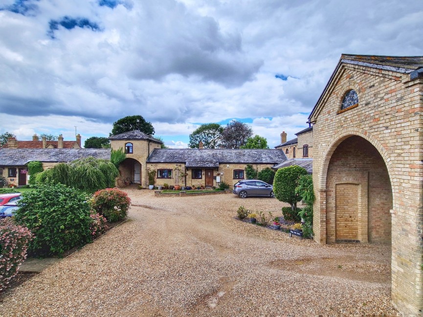 3 bedroom House for Sale Gravenhurst, Bedfordshire