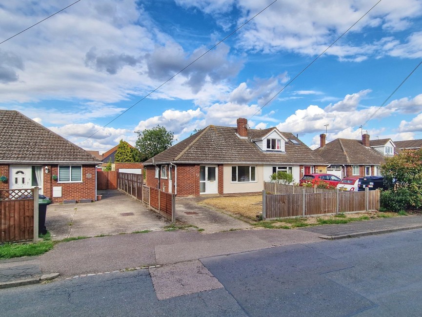 2 bedroom Bungalow for Sale Houghton Conquest, Bedfordshire