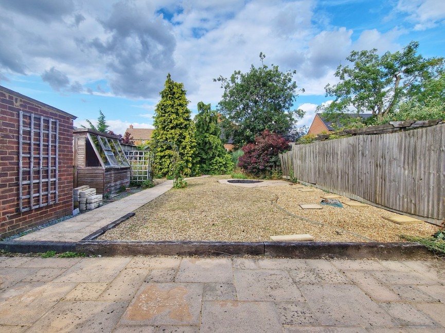2 bedroom Bungalow for Sale Houghton Conquest, Bedfordshire