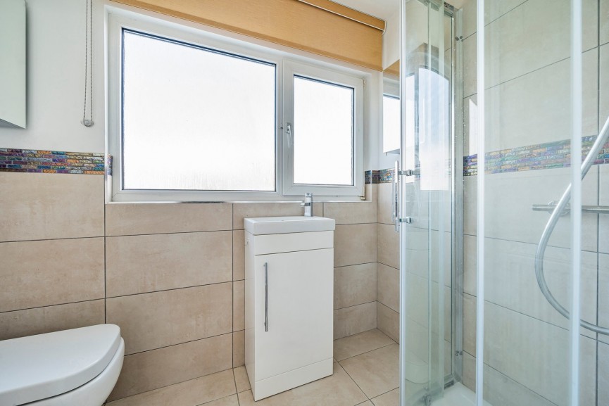 3 bedroom House for Sale Chase Close, Arlesey, Bedfordshire