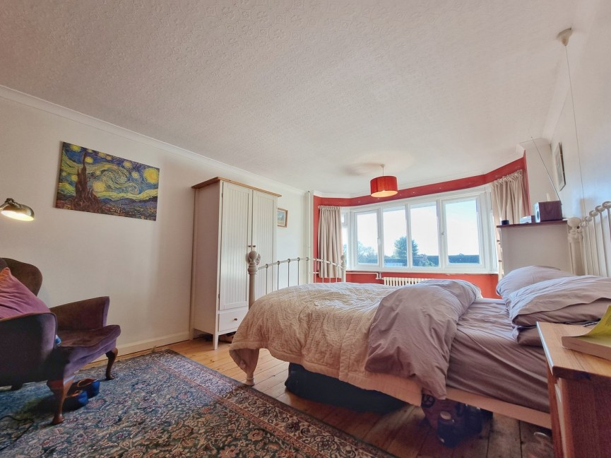 3 bedroom House for Sale Clophill, Bedfordshire