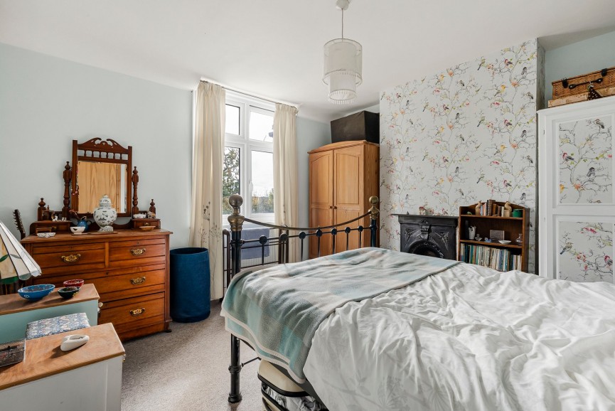 2 bedroom House for Sale Great Braitch Lane, Hatfield, Hertfordshire