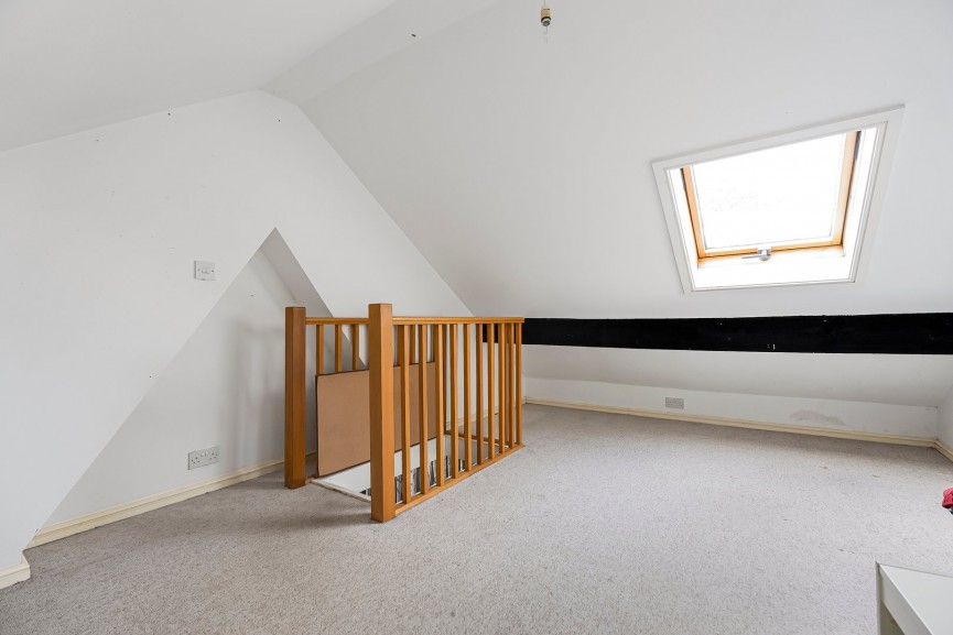 2 bedroom House for Sale Great Braitch Lane, Hatfield, Hertfordshire