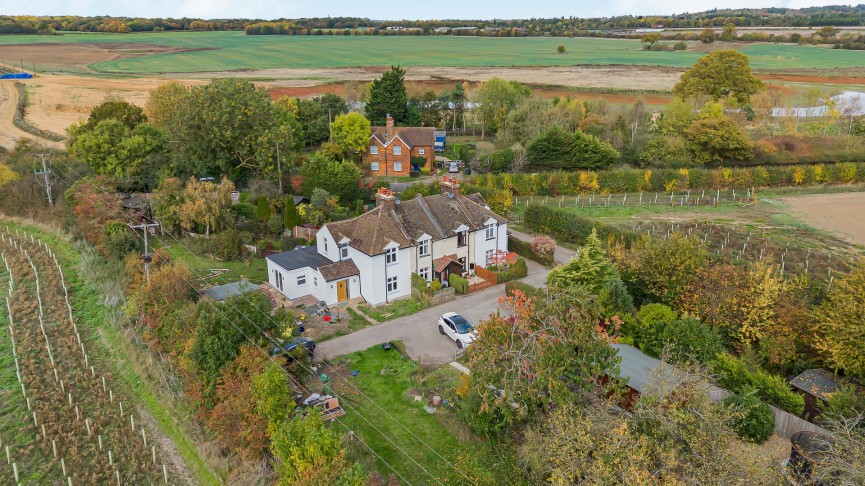 2 bedroom House for Sale Great Braitch Lane, Hatfield, Hertfordshire