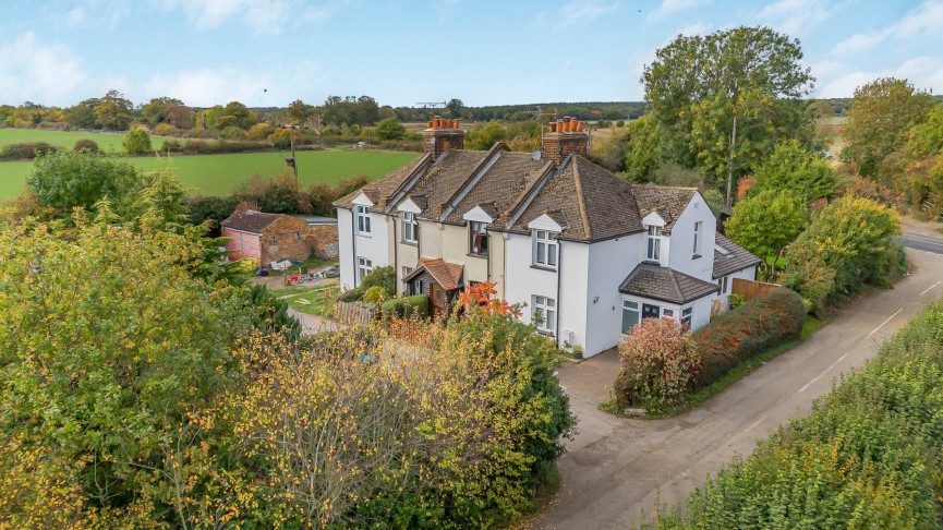 2 bedroom House for Sale Great Braitch Lane, Hatfield, Hertfordshire