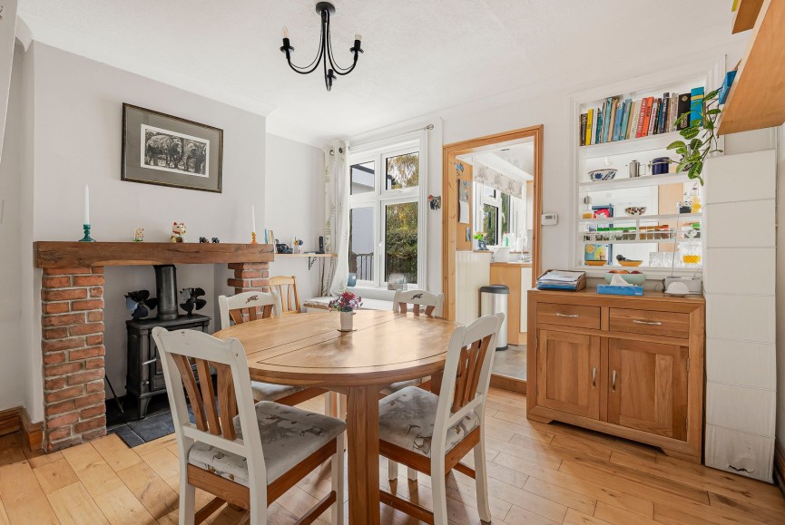 2 bedroom House for Sale Great Braitch Lane, Hatfield, Hertfordshire