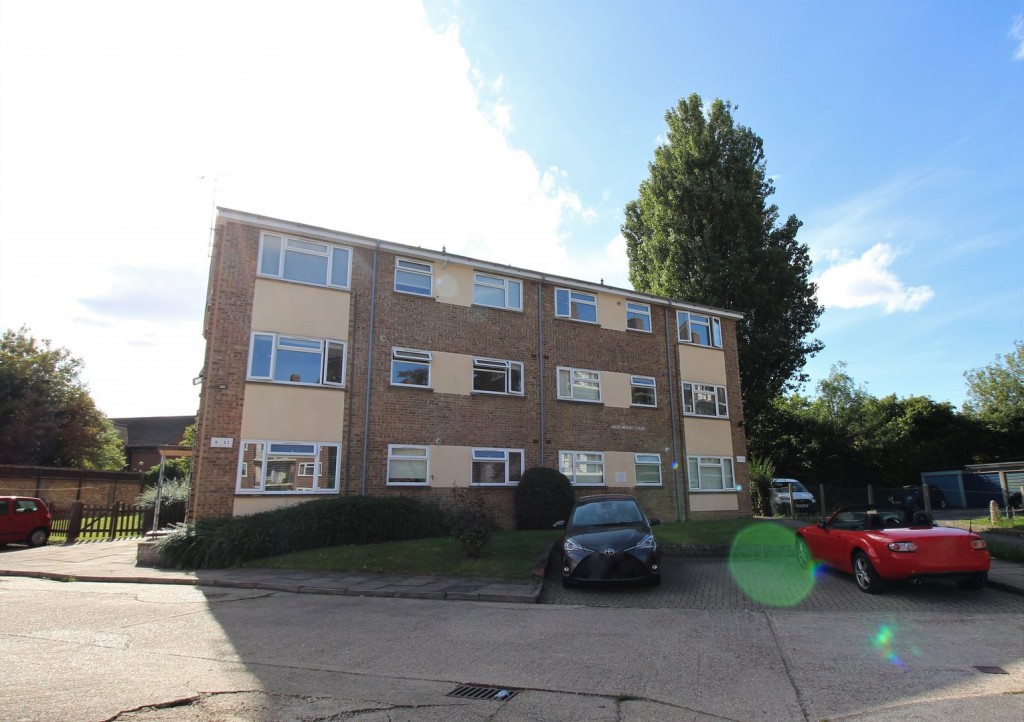 Hazelwood Close, Hitchin, Hertfordshire
