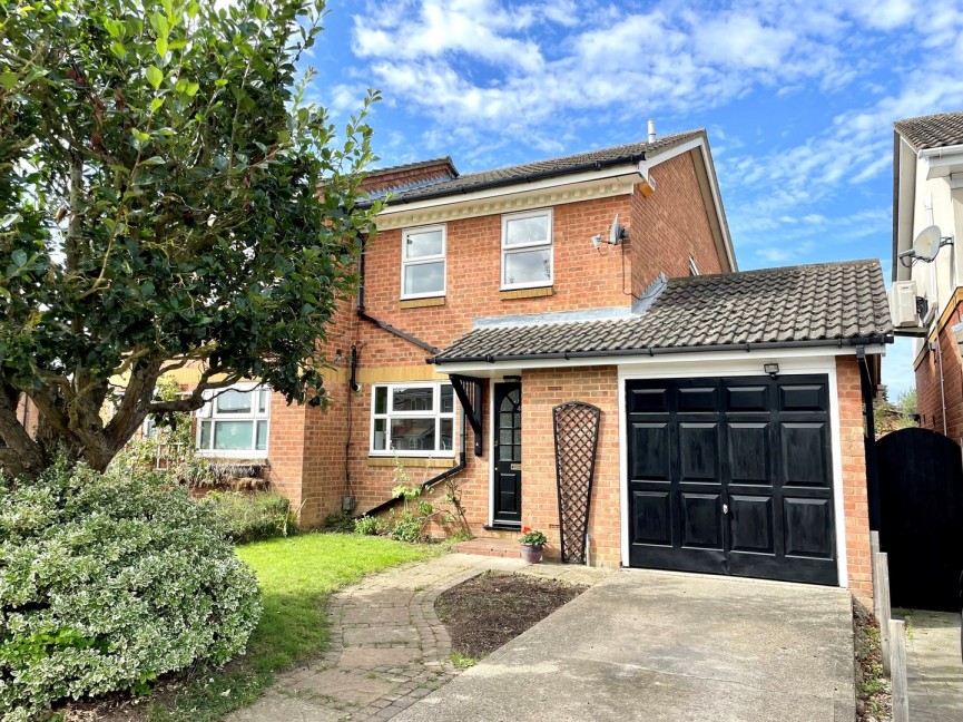 3 bedroom House for Sale Iredale View, Baldock, Hertfordshire