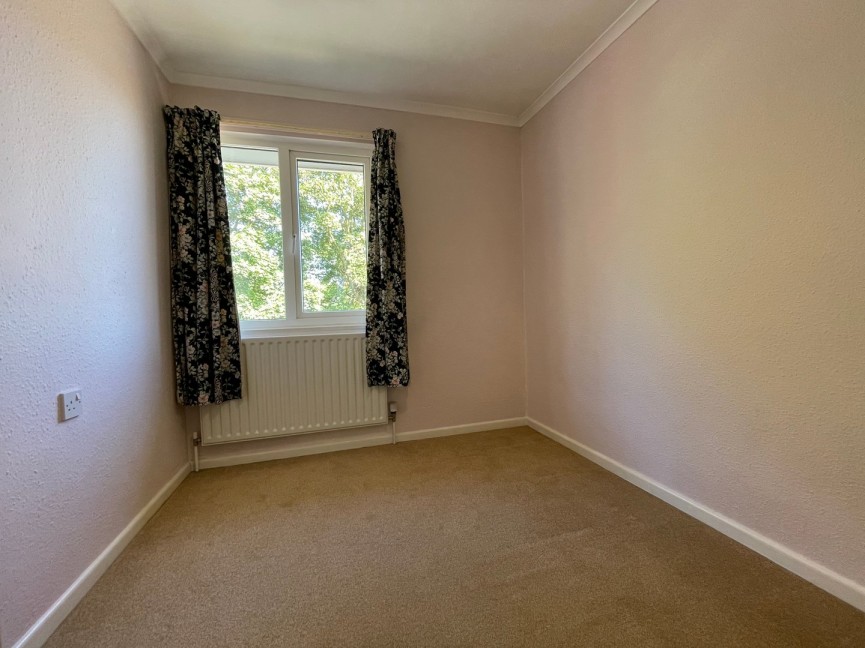3 bedroom House for Letting Stuart Drive, Royston, Hertfordshire