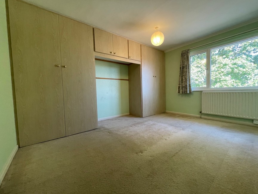 3 bedroom House for Letting Stuart Drive, Royston, Hertfordshire