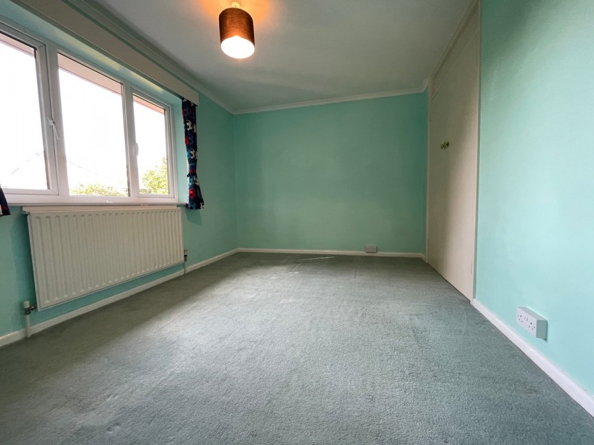 3 bedroom House for Letting Stuart Drive, Royston, Hertfordshire