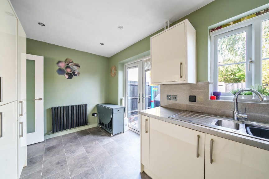 Eisenhower Road, Shefford, Bedfordshire