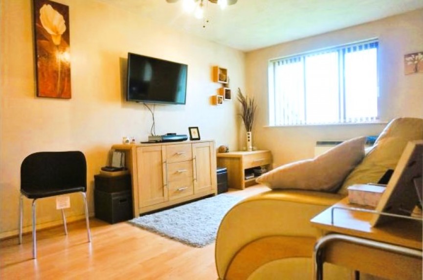 1 bedroom Flat for Letting Redwood Grove, Bedford
