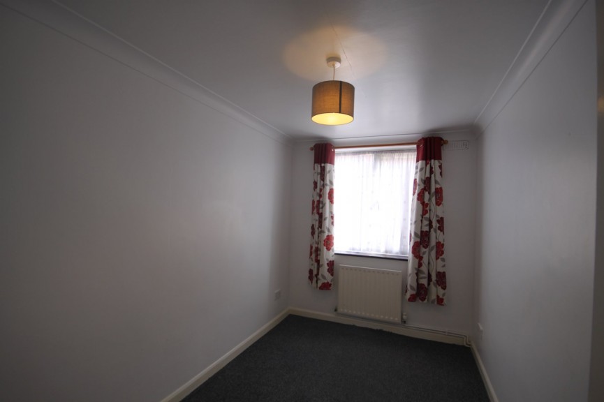 2 bedroom Flat for Letting Lower Stondon, Beds