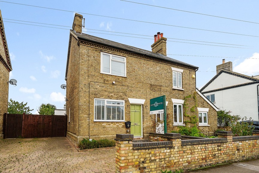 3 bedroom House for Sale Regent Street, Stotfold, Bedfordshire