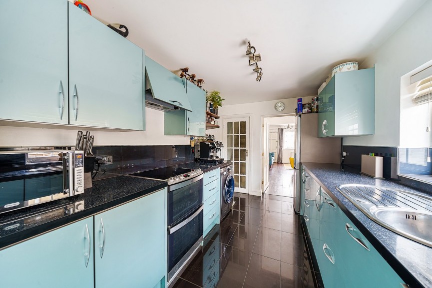 3 bedroom House for Sale Regent Street, Stotfold, Bedfordshire