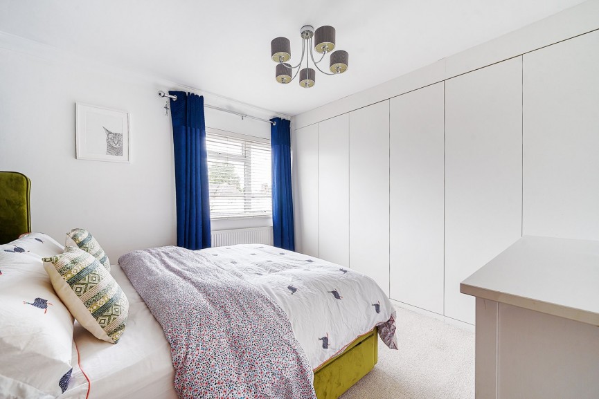 3 bedroom House for Sale Regent Street, Stotfold, Bedfordshire