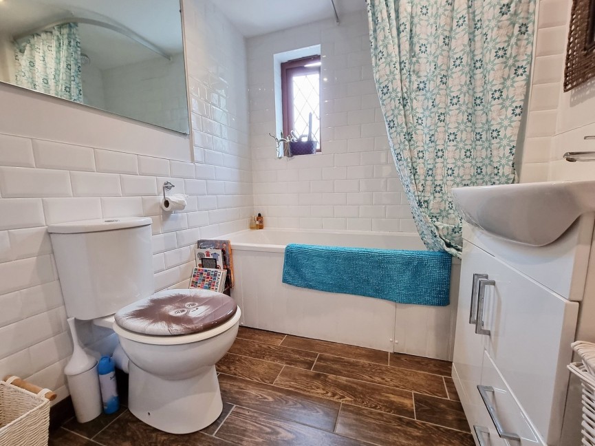 3 bedroom House for Sale Streatley, Bedfordshire