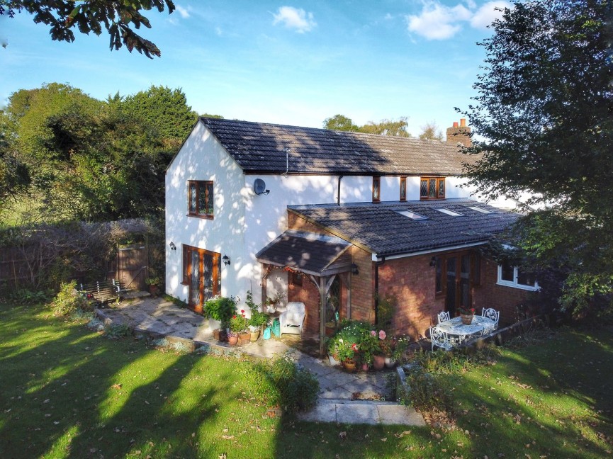 3 bedroom House for Sale Streatley, Bedfordshire