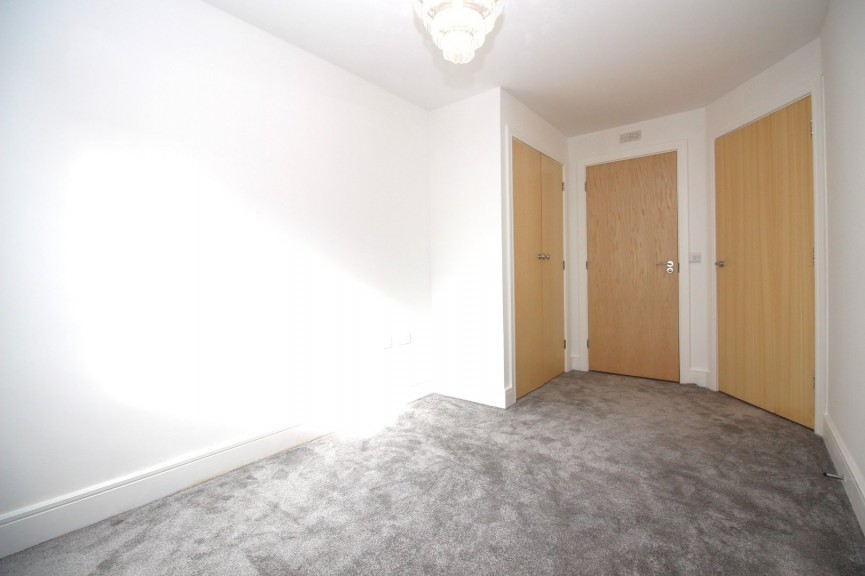 2 bedroom Flat for Letting Nightingale Road, Hitchin, Hertfordshire