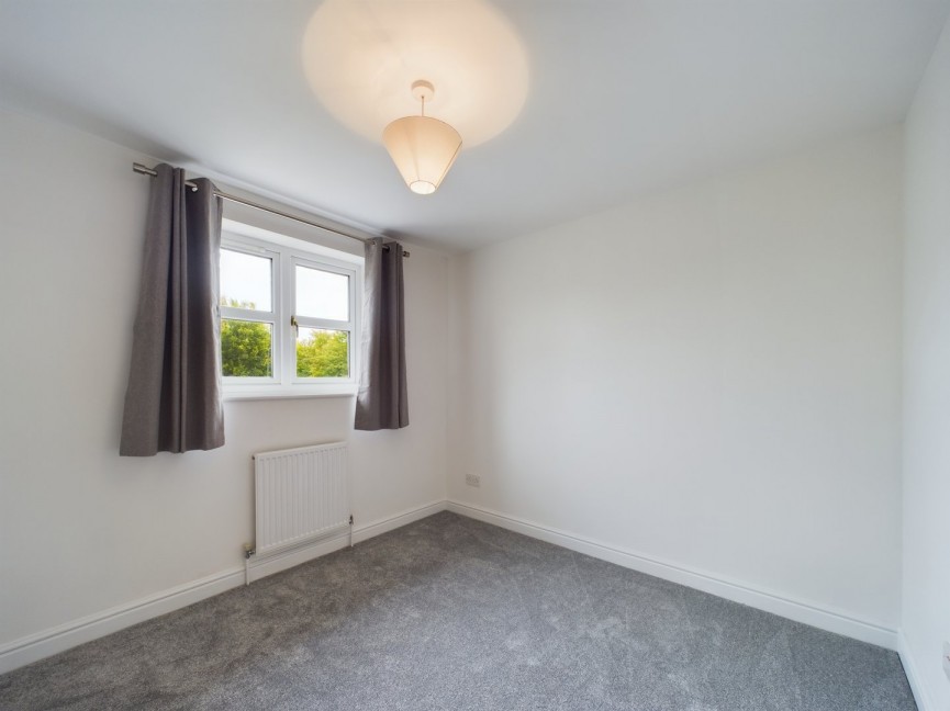 3 bedroom House for Letting Stirling Close, Hitchin, Hertfordshire