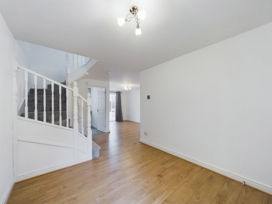 3 bedroom House for Letting Stirling Close, Hitchin, Hertfordshire