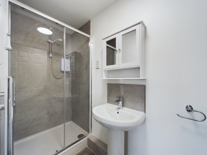 3 bedroom House for Letting Stirling Close, Hitchin, Hertfordshire